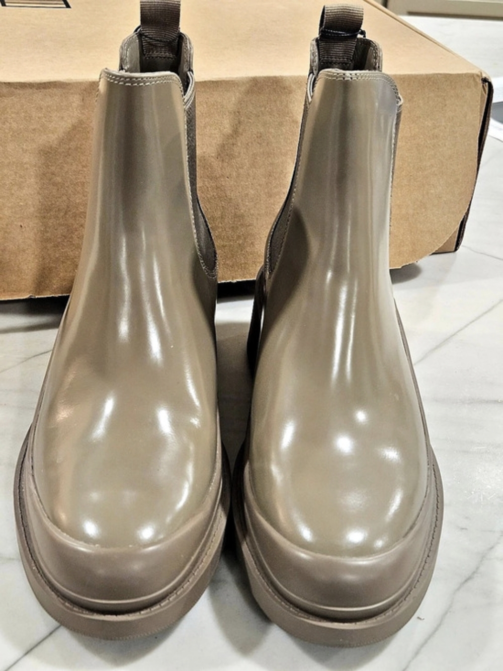 Cole Haan Westerly Chelsea Boot Leather Brown US 7.5 NWT